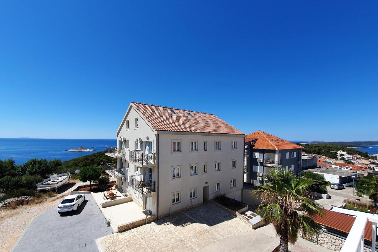 Al Mar - Zf Hvar Hvar Town Extérieur photo