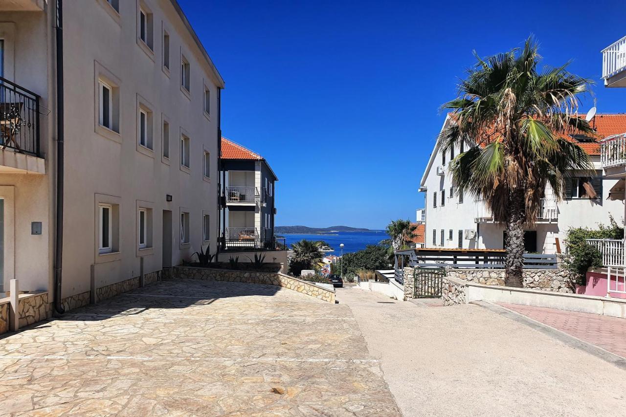 Al Mar - Zf Hvar Hvar Town Extérieur photo